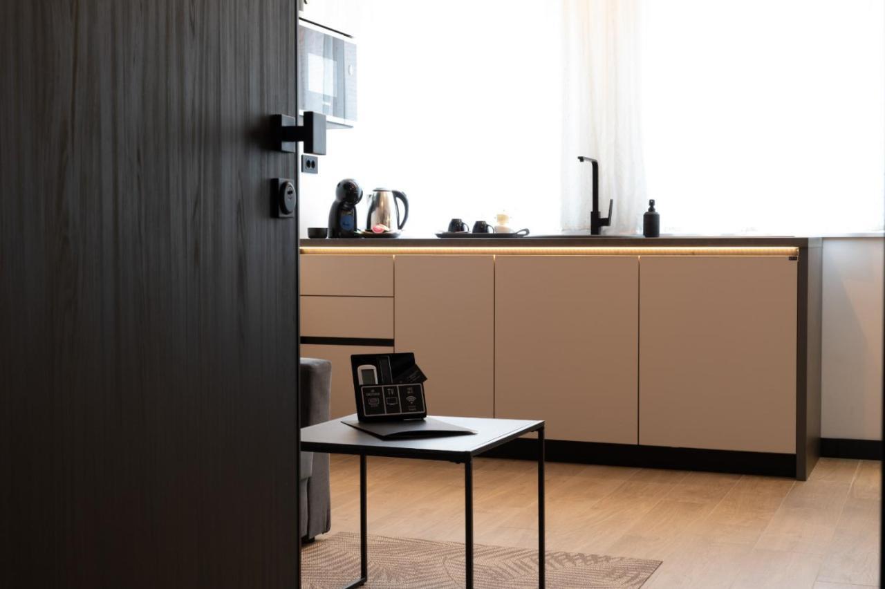 Apartmani Mozart-Centar วิโรวิติซา ภายนอก รูปภาพ