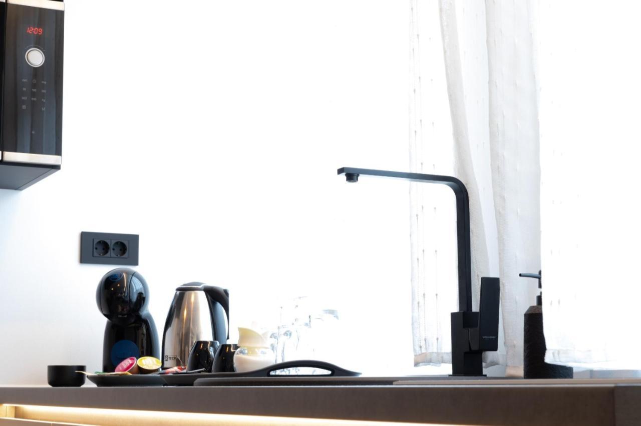 Apartmani Mozart-Centar วิโรวิติซา ภายนอก รูปภาพ