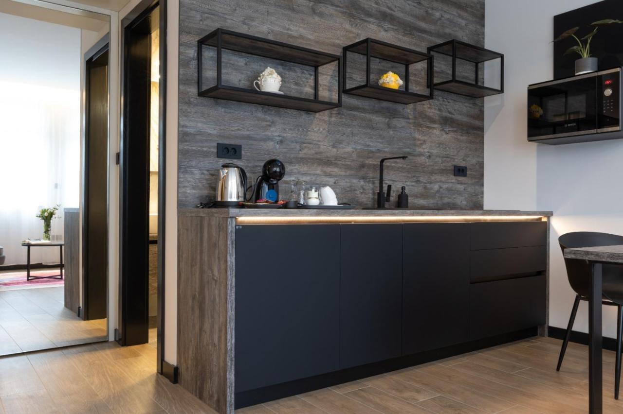 Apartmani Mozart-Centar วิโรวิติซา ภายนอก รูปภาพ